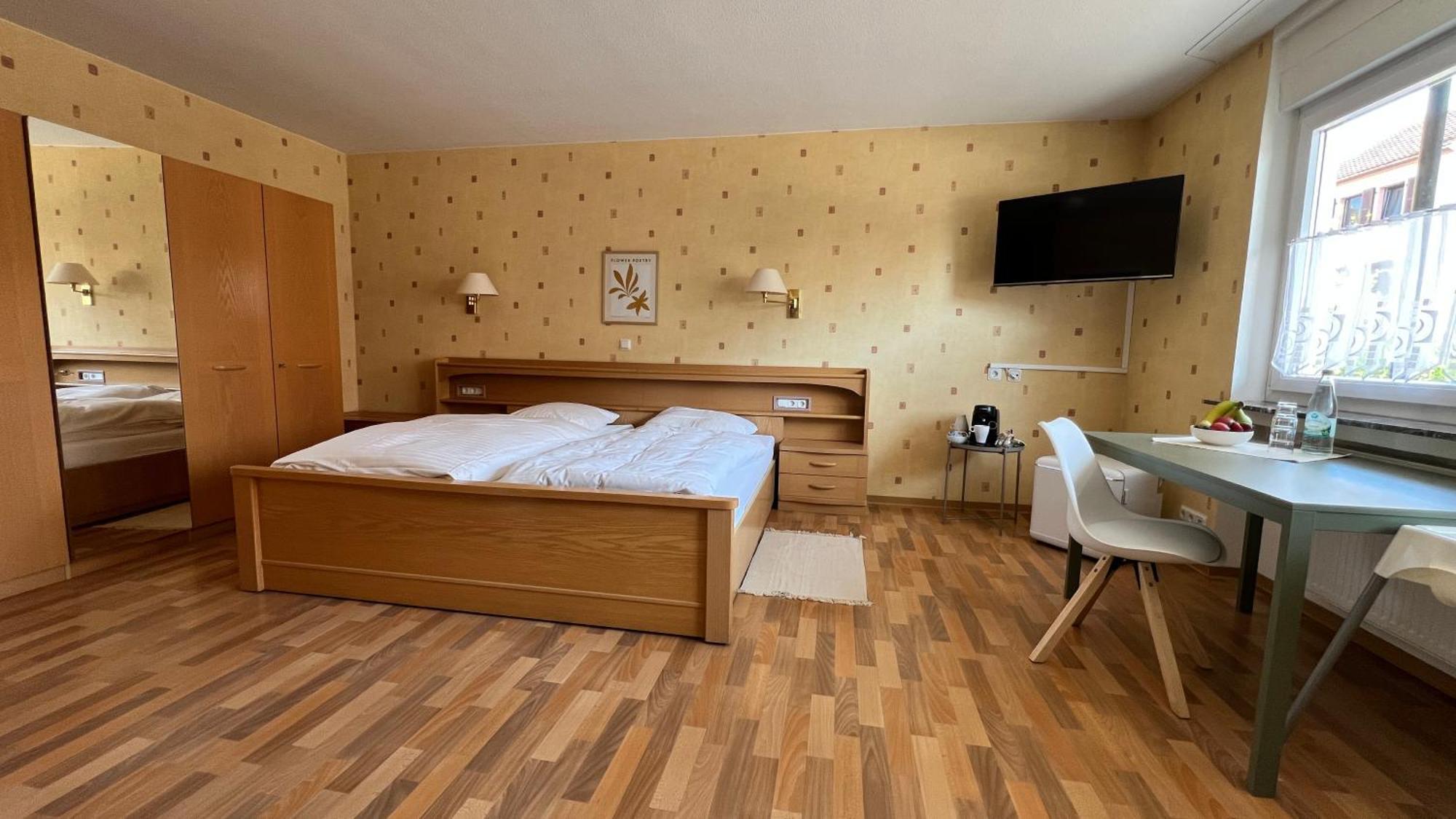 Gaestehaus Kliebenstein Saarwellingen Luaran gambar