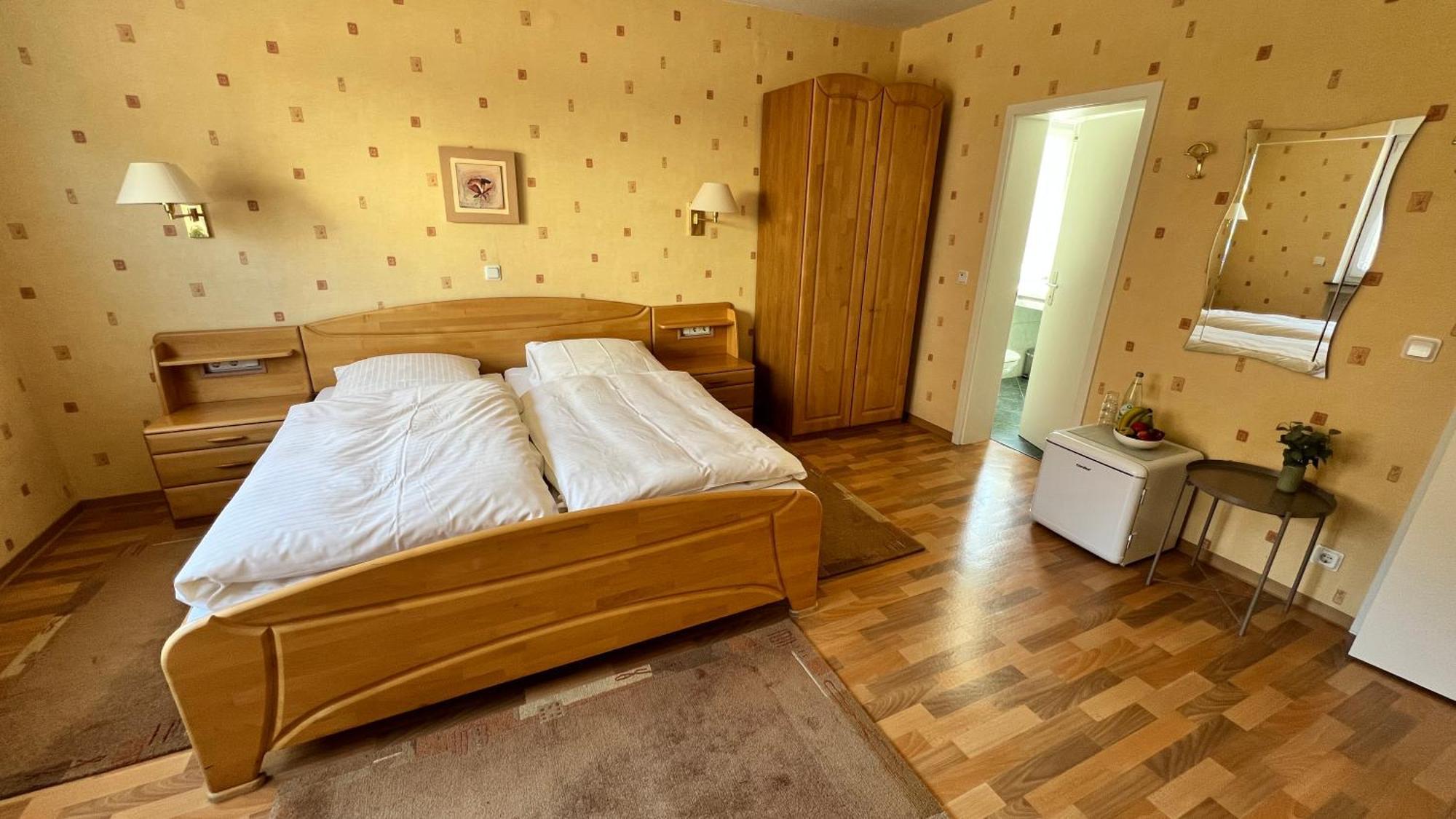Gaestehaus Kliebenstein Saarwellingen Luaran gambar